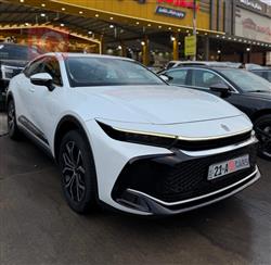 تۆیۆتا کراون